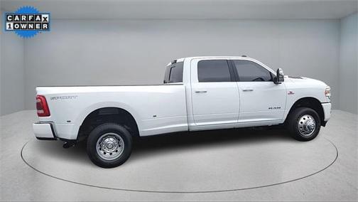 2024 RAM 3500 Laramie Crew Cab 4x4 8' Box