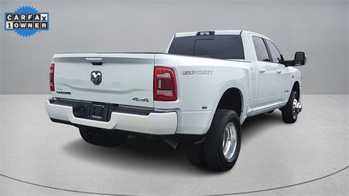 2024 RAM 3500 Laramie Crew Cab 4x4 8' Box