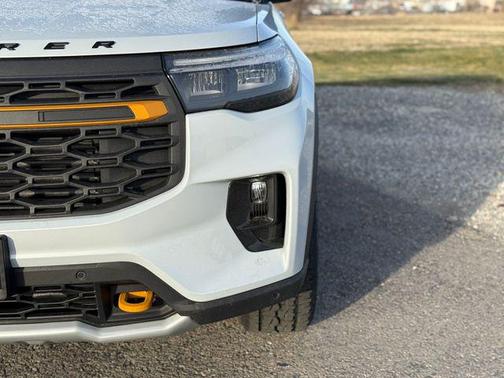 SPACE WHITE METALLIC 2026 Ford Explorer Tremor