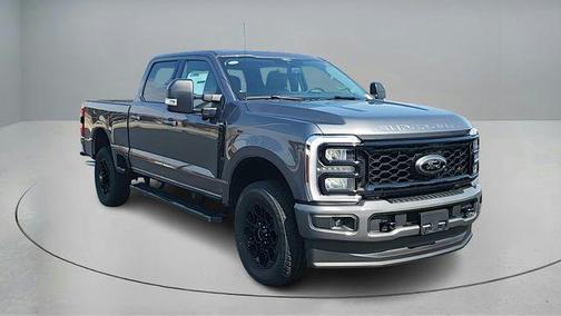 2026 Ford F-350 XLT