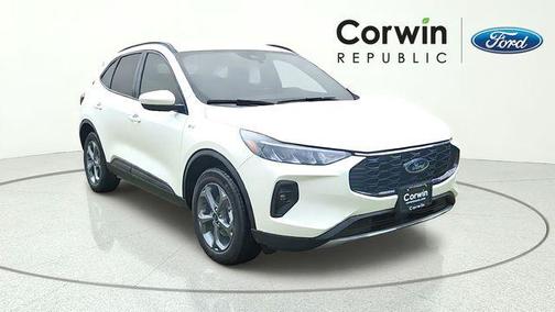 STAR WHITE METALLIC TRI-COAT 2026 Ford Escape ST-Line Select
