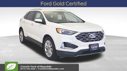 2022 Ford Edge Titanium