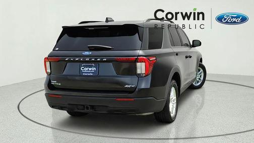 AGATE BLACK METALLIC 2025 Ford Explorer Active