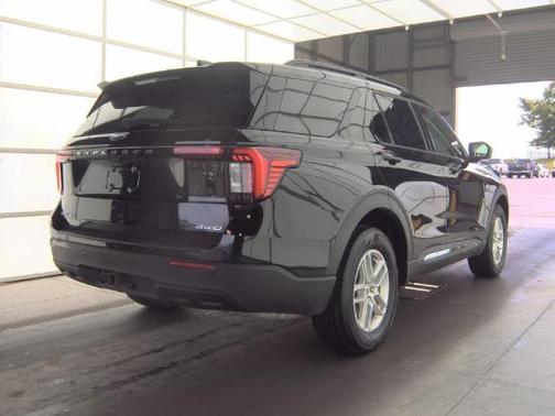 AGATE BLACK METALLIC 2025 Ford Explorer Active