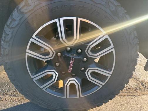 2022 GMC Sierra 2500 AT4