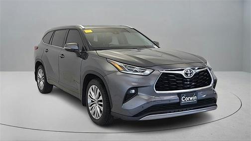 2022 Toyota Highlander Platinum