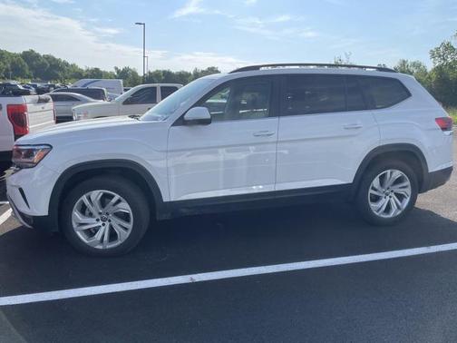 2021 Volkswagen Atlas 3.6L SE w/Technology