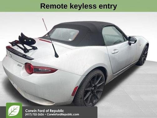 2016 Mazda MX-5 Miata Club