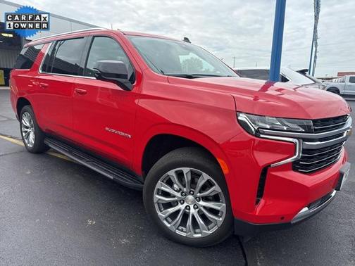 2023 Chevrolet Suburban LT