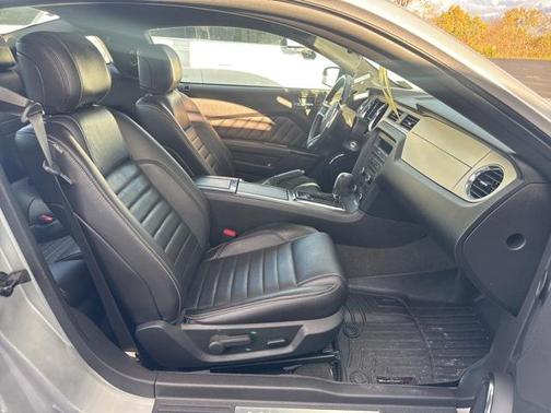 2014 Ford Mustang GT Premium