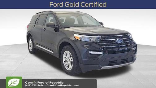 AGATE BLACK METALLIC 2023 Ford Explorer XLT