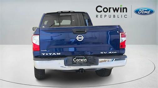2018 Nissan Titan SV