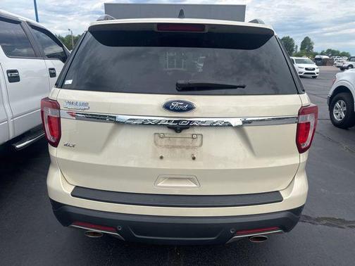 PLATINUM DUNE MET TRI-COAT 2018 Ford Explorer XLT