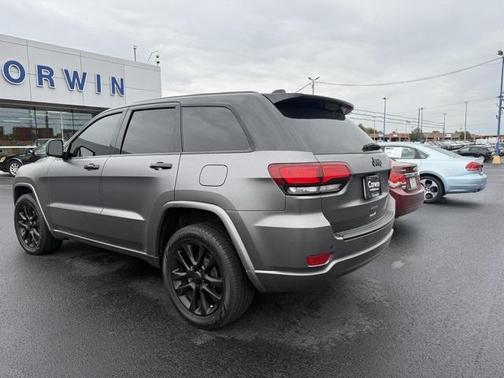 2018 Jeep Grand Cherokee Altitude