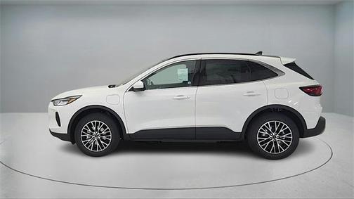 2025 Ford Escape PHEV SE