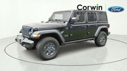 Black Clearcoat 2022 Jeep Wrangler Willys