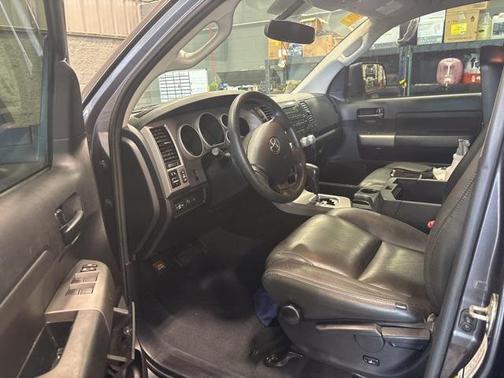 2012 Toyota Tundra Grade