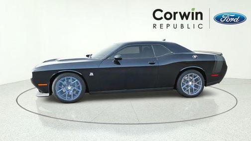 Pitch Black Clearcoat 2016 Dodge Challenger R/T Scat Pack