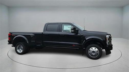 2026 Ford F-450 Platinum