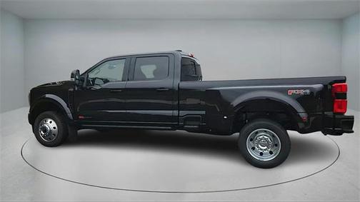 2026 Ford F-450 Platinum