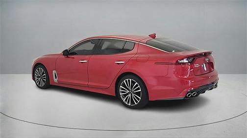 2019 Kia Stinger Base