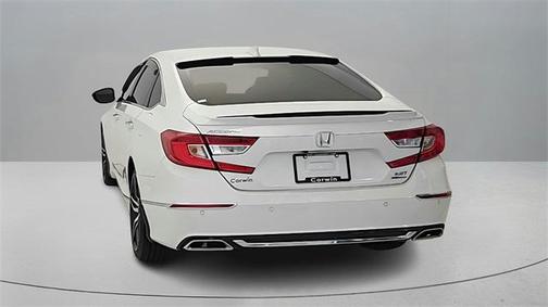 2022 Honda Accord Touring 2.0T