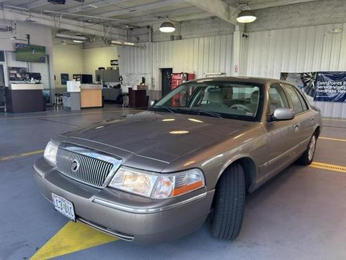 2004 Mercury Grand Marquis GS
