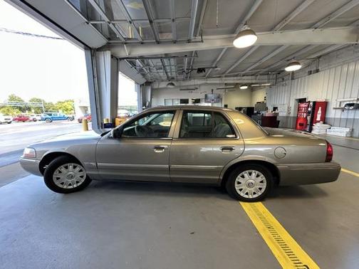 2004 Mercury Grand Marquis GS