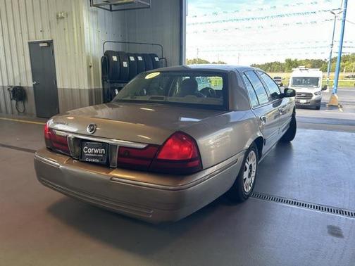 2004 Mercury Grand Marquis GS