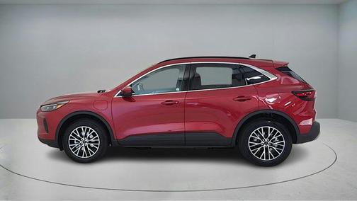 2026 Ford Escape PHEV SE