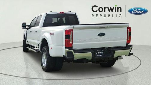 OXFORD WHITE 2026 Ford F-350 Lariat