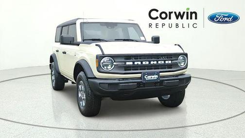 DESERT SAND 2026 Ford Bronco Big Bend