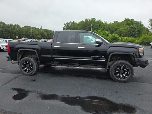 Onyx Black 2017 GMC Sierra 2500 Denali