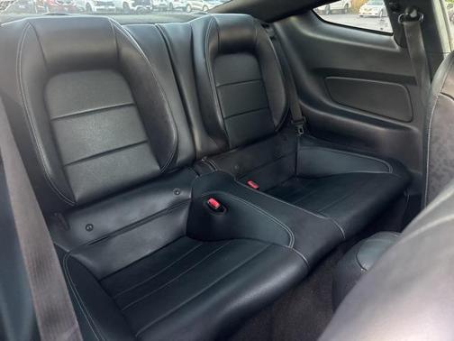 2015 Ford Mustang EcoBoost Premium