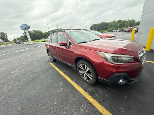 Crimson Red Pearl 2019 Subaru Outback 2.5i Limited
