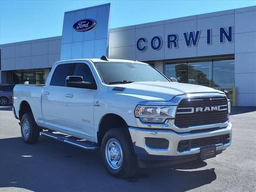 Bright White Clearcoat 2020 RAM 2500 Big Horn Crew Cab 4x4 6'4' Box