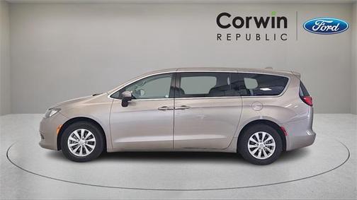 2018 Chrysler Pacifica LX