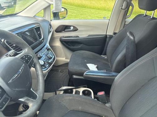 2018 Chrysler Pacifica LX