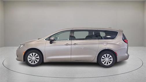 2018 Chrysler Pacifica LX
