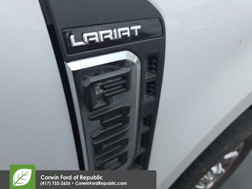 OXFORD WHITE 2023 Ford F-350 Lariat