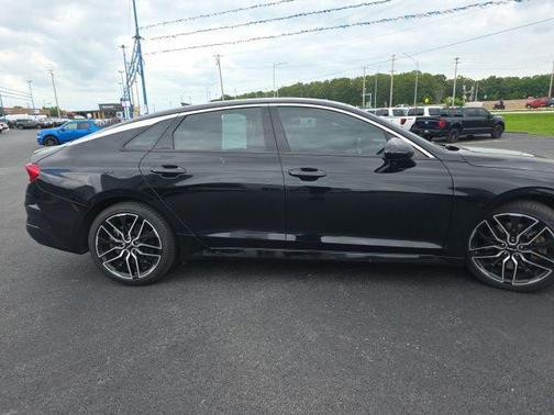 Ebony Black 2023 Kia K5 GT