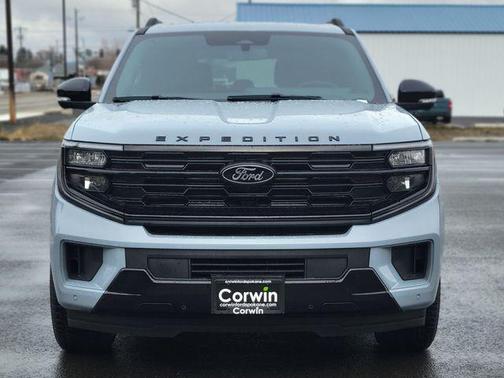 GLACIER GRAY MET TRI-COAT 2026 Ford Expedition Max Platinum