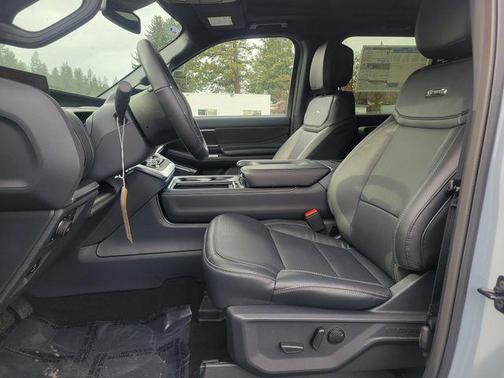 GLACIER GRAY MET TRI-COAT 2026 Ford Expedition Max Platinum