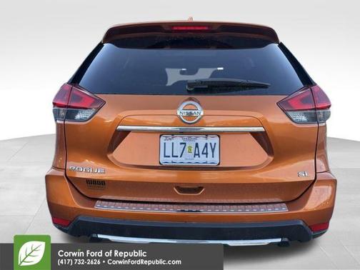 2018 Nissan Rogue SL