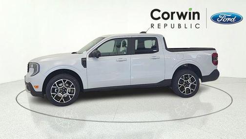 Space White Metallic 2026 Ford Maverick Lariat