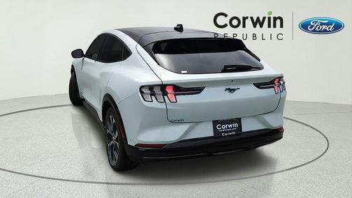 SPACE WHITE METALLIC 2022 Ford Mustang Mach-E Premium