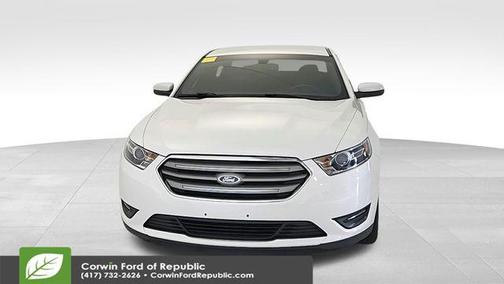 2016 Ford Taurus SEL