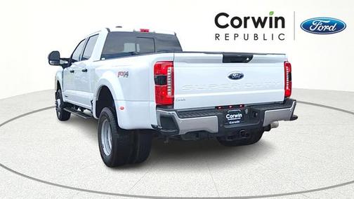 OXFORD WHITE 2023 Ford F-350 XLT