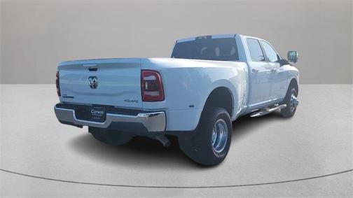 2024 RAM 3500 Laramie Crew Cab 4x4 8' Box