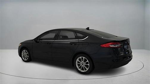 2020 Ford Fusion Hybrid SE